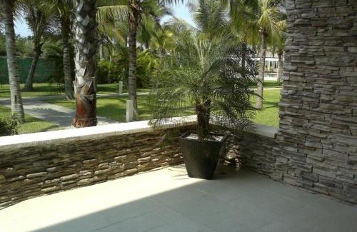 Puente del Mar Apartment | La Isla Gran Cayman 904