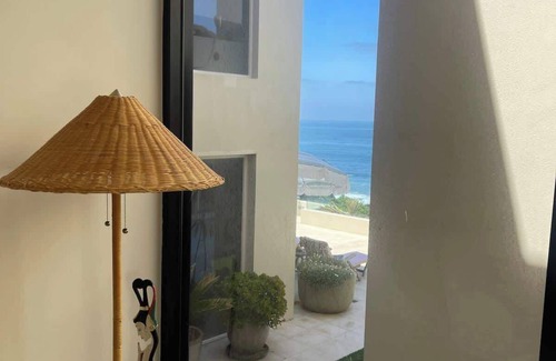 La Jolla House | La Jolla Suite & Beach Access