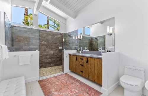 Vista Las Palmas Villa | La Joya Moderna by ACME House Company