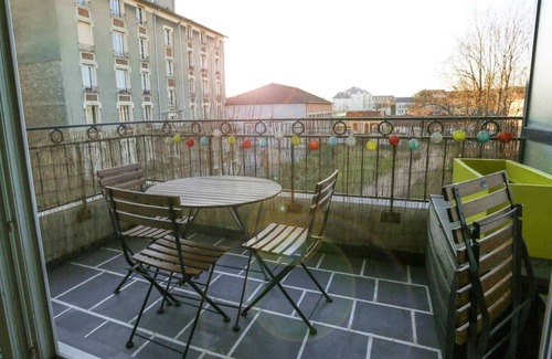 Meaux Apartment | *La Kreolita* near Paris/Disneyland Paris