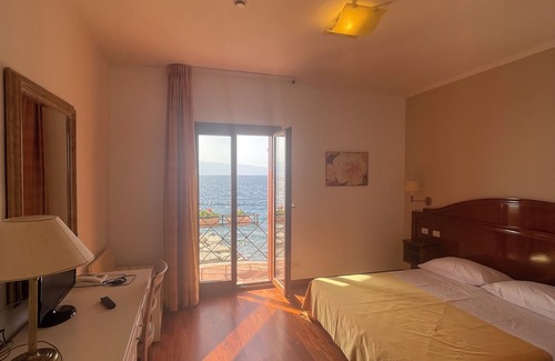 Pellaro Hotel | La Lampara