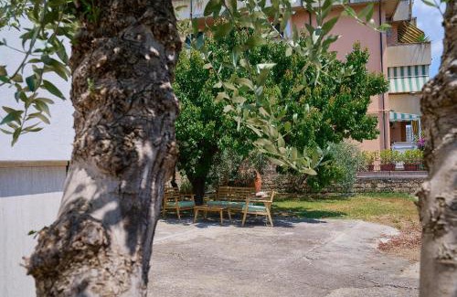 Scarlino Scalo Apartment | La Lenzerina