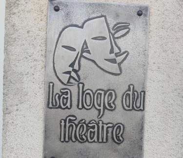 Orange Apartment | La Loge du Théâtre