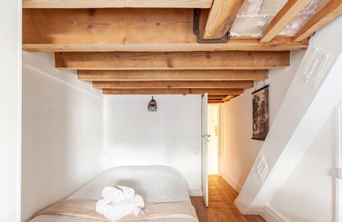Puvis De Chavannes - Le Lycee Apartment | LA LOGE DUQUESNE - Cosy T2