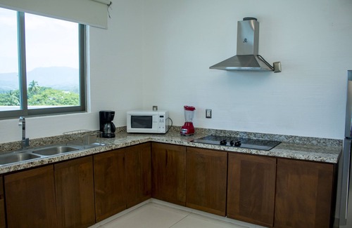 Ixtapa Hotel | La Loma Suites