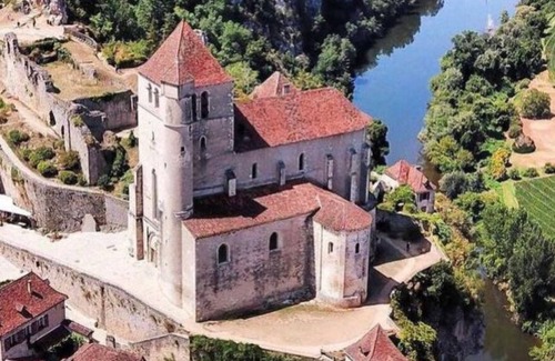 Saint-Cirq-Lapopie House | La Lotoise gite in the heart of Saint-Cirq-Lapopie