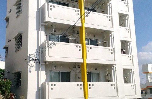 Naha Apartment | La Lumiere Oroku 203