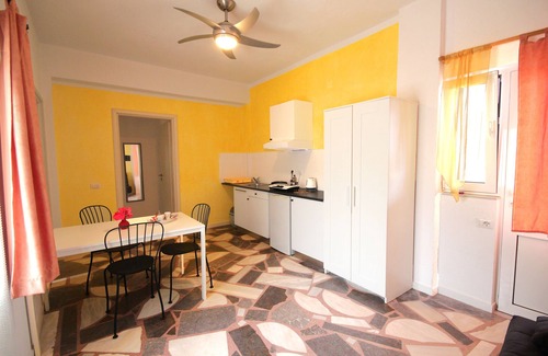 Ferma Apartment | La Luna Blu Apartment "Geco", sea view, 500 meters from the beach