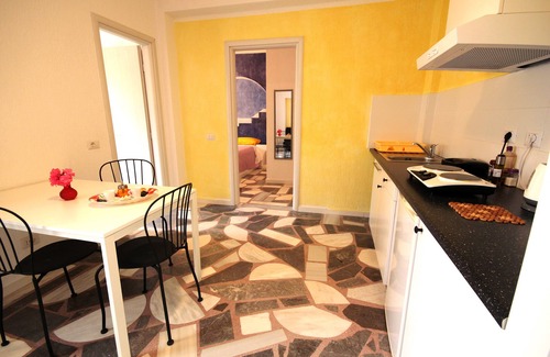 Ferma Apartment | La Luna Blu Apartment "Geco", sea view, 500 meters from the beach