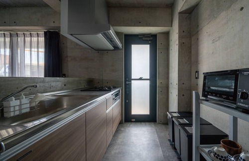 Kadena-cho Apartment | La luna