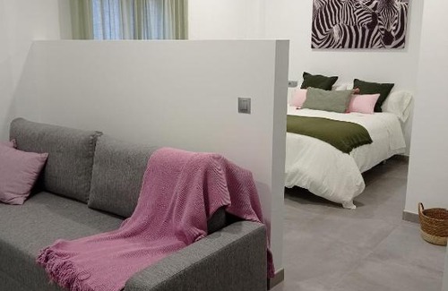 Villanueva de la Concepcion Apartment | La madriguera