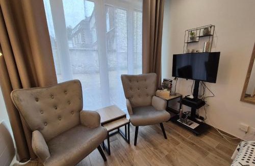 Vernon Apartment | La Mad Experience