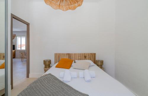 Montredon Apartment | La Madrague - Vue sur les massifs des calanques