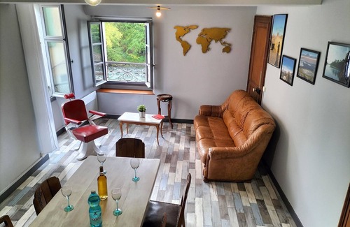 Oloron-Sainte-Marie House | La maison aux Ardoises