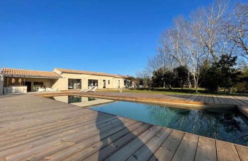 Barbentane Villa | La Maison Barbentane