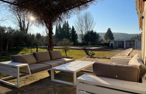 Barbentane Villa | La Maison Barbentane