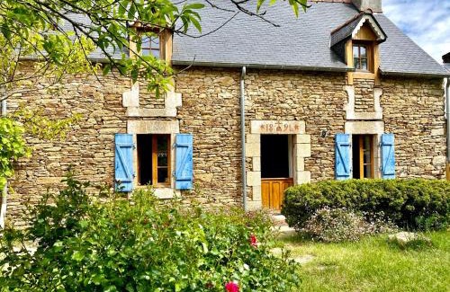 Kerherou House | LA MAISON BLEUE,authenticité, nature, simplicité, 2-5 personnes, Moëlan sur Mer