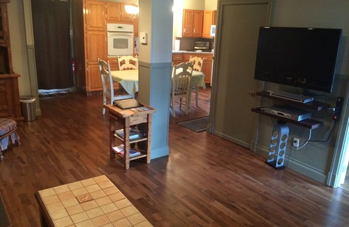 Baie-St-Paul Cottage | La Maison Clarence