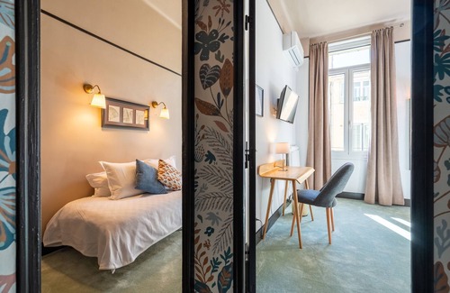 Salon-de-Provence Hotel | La Maison d'été