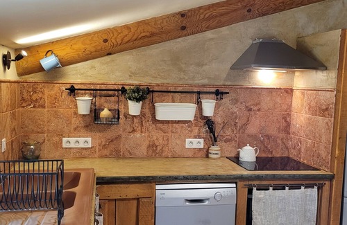 Salles-sous-Bois House | La maison d'Hélène, composée de 2 maisons mitoyennes.