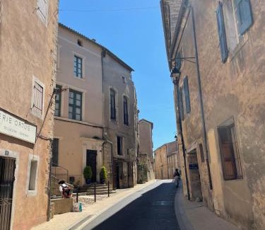 Bonnieux House | La Maison d’Helene & Antoine à Bonnieux XII siècle
