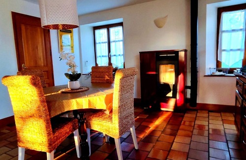 Les Pins House | La Maison d'Ipso, gîte 6 people, Les Pins, Charente
