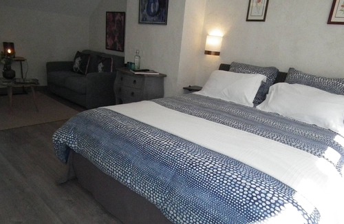 Saint-Augustin House | La Maison Dans la Brie