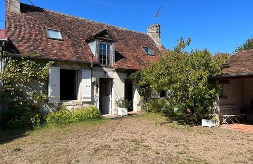Veuzain-sur-Loire House | La Maison de Mamie