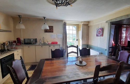 Saint-Mesmin House | La Maison de Maître, Gite Authentique du Périgord Dans les Gorges de Lauvézère