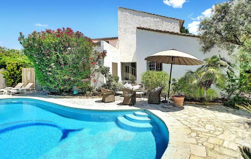 Paradou House | La Maison De Nelly