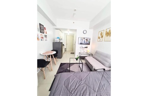 Valenzuela Condo | La Maison De Razon - Jazz Residences Makati