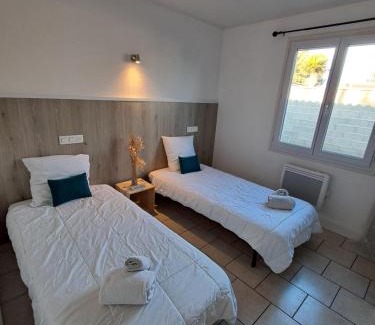 Lanton House | La Maison des Coquilles