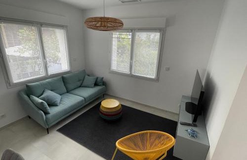 Nord House | La maison des Lilas