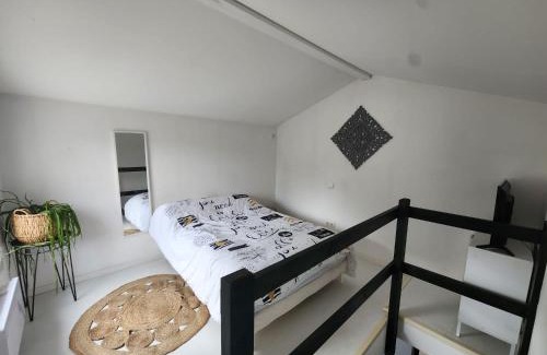 Le Hameau House | La Maison du Bonheur