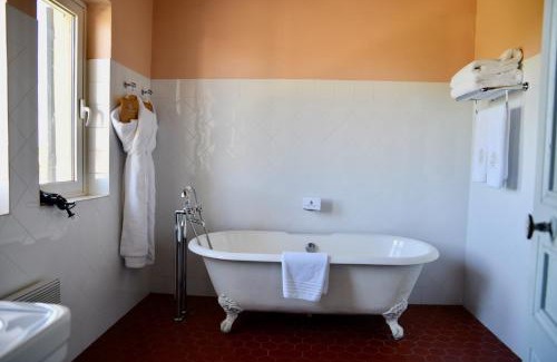 Le Sambuc House | La Maison du Mas de Peint