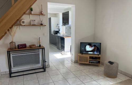 Sotteville-sur-Mer Apartment | La maison l escalier des falaises