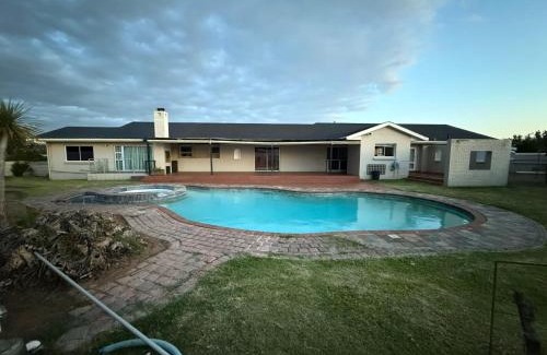 Summerstrand Bed & Breakfast | La Maison on 37 Admiralty Way, Summerstrand, Port Elizabeth