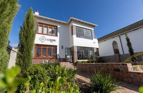 Paarl Villa | La Maison On Main Self-Catering Villa