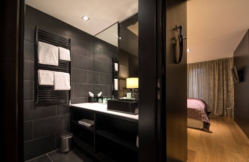 Schwabing Hotel | La Mansion Vi Vadi Hotel