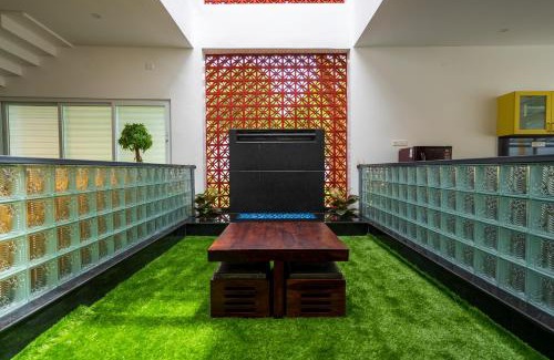 Kuilapalayam Villa | La Meadow Villa with Swimming Pool