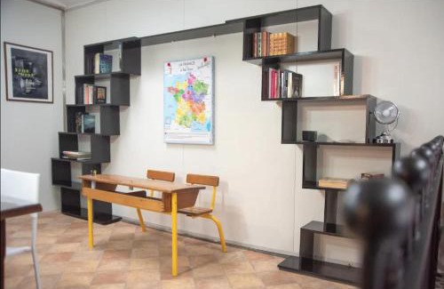 Chateauroux House | La menuiserie- 2 chb-clim-wifi-parking