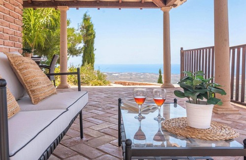 Rio Velez Villa | La Mimosa de Vélez Vélez-Málaga by Ruralidays
