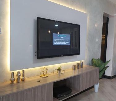 Kireka House | La Mo Home