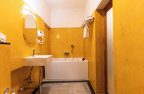 Kalapettai Hotel | La Moon Puducherry