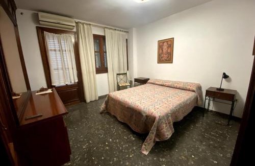 Tamarit Villa | La Mora Paradise