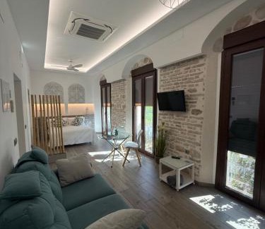 Cordoba Old City Apartment | La Muralla de San Fernando de Córdoba