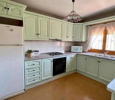 Castril House | La Nana