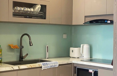 District 9 Apartment | LA Nest 1bed Luxury View water Park