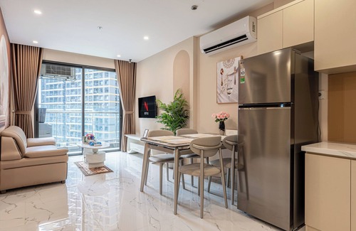 District 9 Apartment | LA Nest 1BR River View Near Vincom