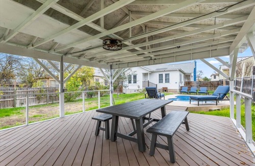 Beacon Hill House | La Nina - Charming 3BR Bungalow w Awesome Pool!
